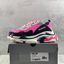 バレンシアガ 偽物 Triple S スニーカー トリプルソール bab37808