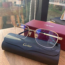 カルティエ 偽物 EYEWEAR ゴールドトーン スクエアメガネ kaw88426