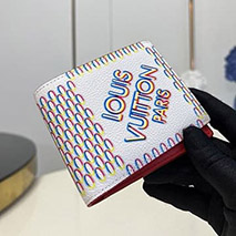 ルイヴィトン 偽物 二つ折り財布 vuk50350