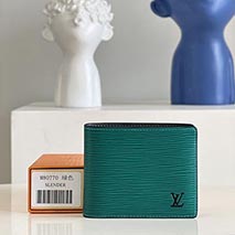 ルイヴィトン コピー ポルトフォイユ・ミュルティプル 折りたたみ財布 vub96743