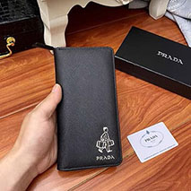 プラダ 偽物 ファスナー付 長財布 メンズ pui11000