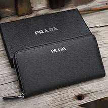プラダ スーパーコピー ファスナー付長財布 pur94283