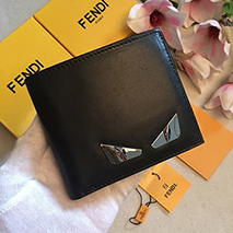 フェンディ スーパーコピー 二つ折り財布 3Dバッグバグズアイ fej01755