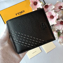 フェンディ 偽物 二つ折り財布 fej18413