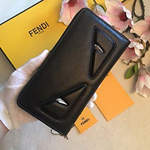 フェンディ コピー バッグ バグズ ブラックレザー 長財布 fee30631