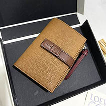 ロエベ 偽物 コンパクトTrifold 三つ折りミニ財布 loy67326