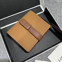 ロエベ スーパーコピー コンパクト Trifold 三つ折りミニ財布 lov13502