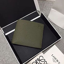 ロエベ 偽物 アナグラム トライフォールド 財布 loo02747