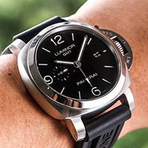 パネライ コピー PANERAI ルミノール1950 3デイズ GMTパワーリザーブ PAM00320