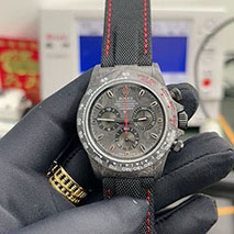 ロレックス 偽物 DiW カーボン・デイトナ オール・カーボン・レッド・エディション rok62232