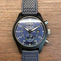 IWC 偽物 パイロットウォッチ クロノグラフ トップガン IW389008