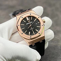 オーデマピゲ 偽物 ロイヤルオーク 41mm ブティック限定 Ody77241