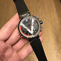 ルイヴィトン コピー タンブール クロノグラフ 42mm vum36093