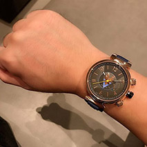 ルイヴィトン 偽物 タンブール クロノグラフ 42mm vus29641